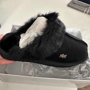 Black mink Pawj California Slipper 8 9 New